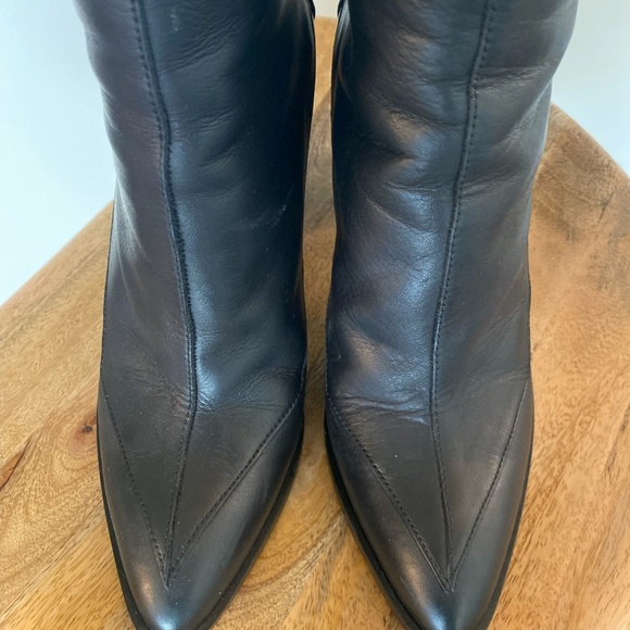 Sylven NY Almasi Black Leather Bootie Sz 9 - Picture 5 of 6